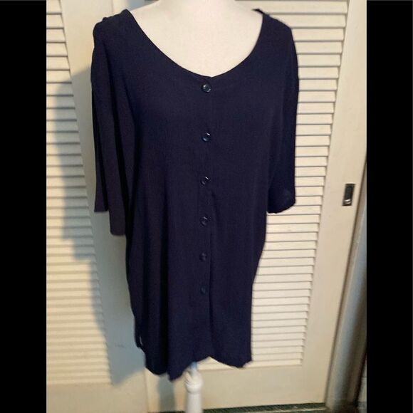 Seperate Issue Blouse  - Picture 3 of 4